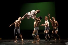 Pilobolus at joyce